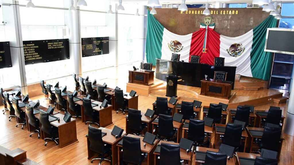 PAN rompe quórum en Congreso de Chihuahua y frena el matrimonio igualitario