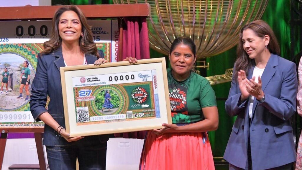 Con billete de su Sorteo Especial, Lotería Nacional reconoce a las corredoras de México Imparable