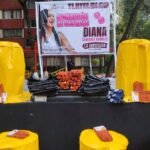 Diana Sánchez Barrios hace entrega de material y cumple con vecinos de UH Tlatelolco