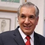 Homenaje a René Avilés Fabila en la UAM