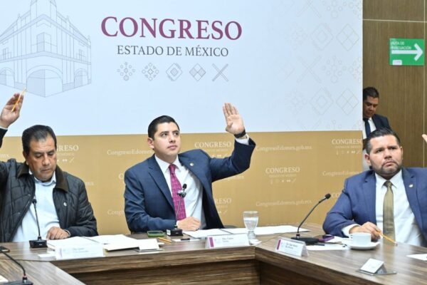 Avalan declarar patrimonio cultural la tradición mezcalera mexiquense