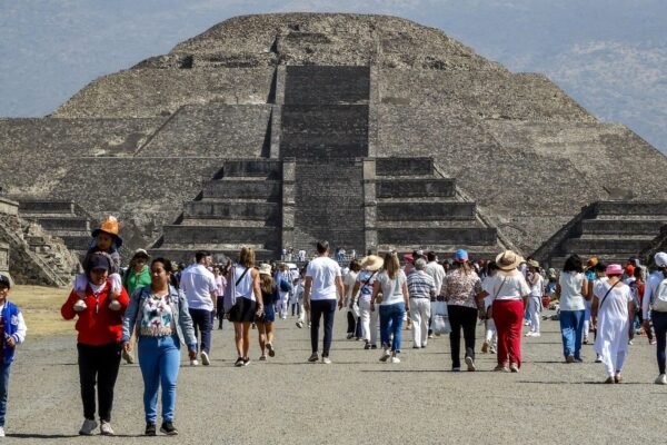 México recibe 67.7 millones de viajeros internacionales de enero a agosto de 2026